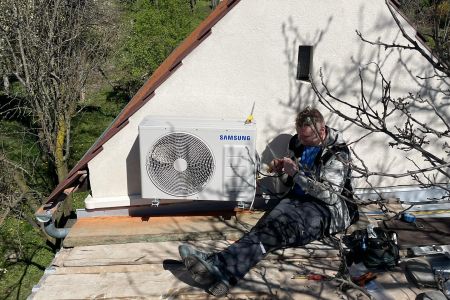 vonkajsia-jednotka-samsung-antivibracne-podlozky-odvod-kondenzatu