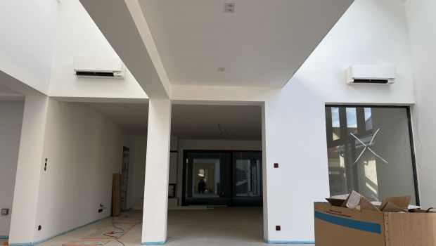 daikin-stylish-biela-ftxa-montaz-v-interieri-ticha-prevadzka